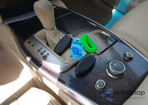 2013 Infiniti Jx35 z USA, uszkodzony, nr VIN 5N1AL0MM8DC353353